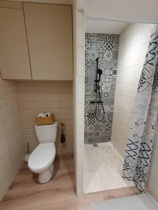 Charmant Appartement Au Calme Saint-Romain-la-Motte 0*,  Франция
